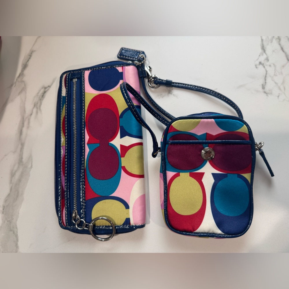 Coach Signature Scarf Print Multicolor Satin Bag Bundle (3) #F15183 - Picture 6 of 12
